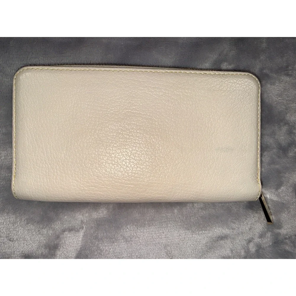 Louis Vuitton Zippy Wallet Cream Leather Studded Gold Hardware w/ COA‎